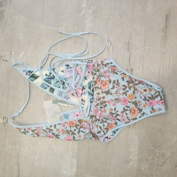 MAAJI Smooth Skies Safary Reversible Convertible Strap One-Piece Swimsuit S NWT - Picture 9 of 16